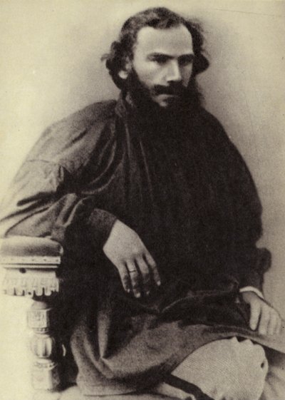 LNトルストイ、モスクワ、1868 作： Russian Photographer